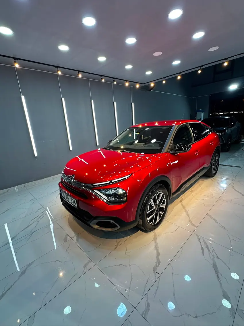 Citroën C4 kırmızı seramik cila Bursa BRK Garage