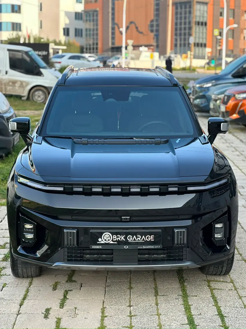 KGM Torres siyah araç bakım Bursa BRK Garage